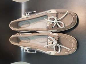 Sperry 8